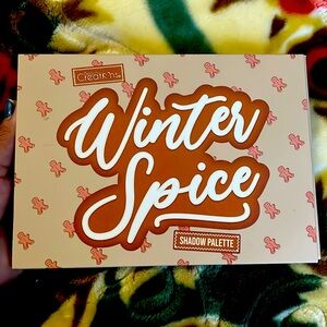 Beauty Creations shadow palette